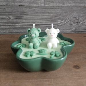 St. Patricks Candle With A Green And A White Bear